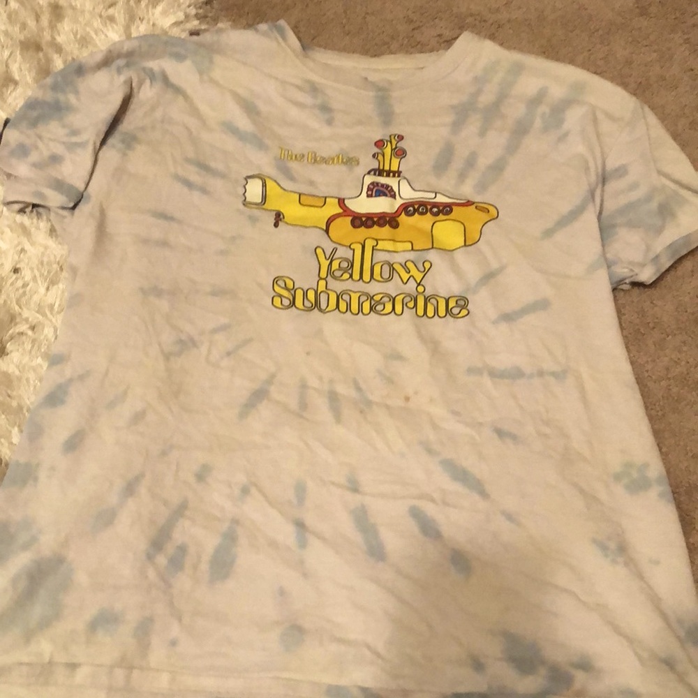 Graphic tee